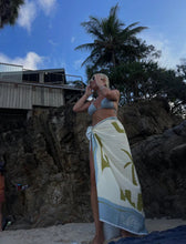 Load image into Gallery viewer, La Playa Sarong